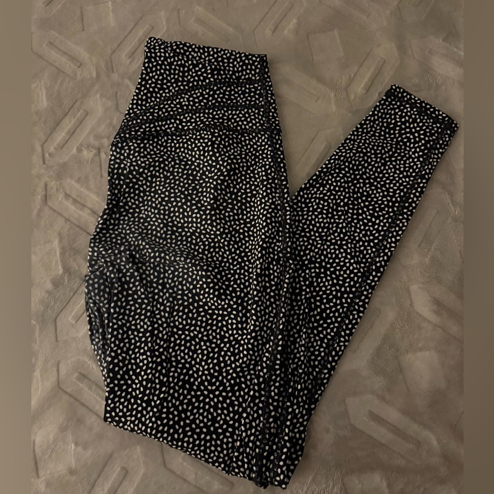 Large Buff Bunny Bossy print leggings